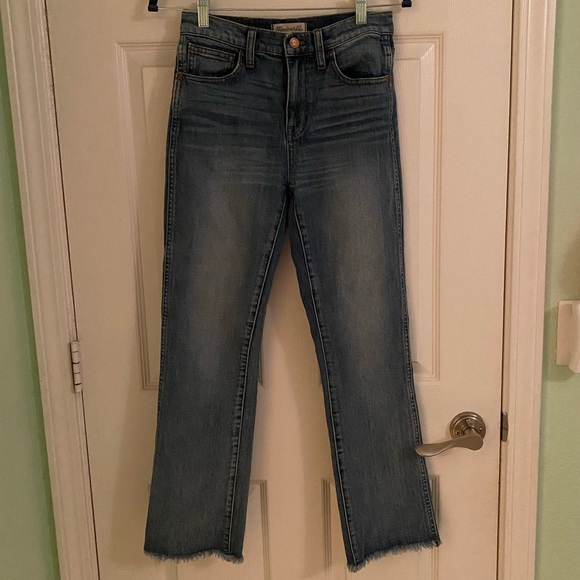 Madewell 10” High Riser Demi Boot Frayed Hem Jeans - Picture 4 of 16